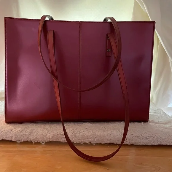 Wilson Leather Computer Handbag