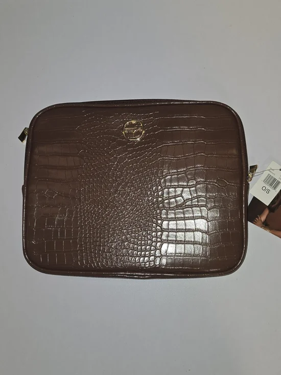 NWT IMAN Global Chic Croco Embossed Tech Pouch Tablet Case Brown Gold Accent