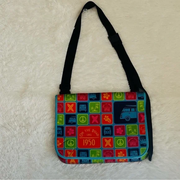 VW Collection shoulder bag