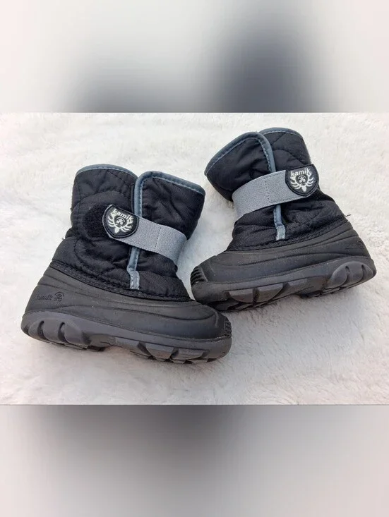 Kamik Black and Gray Kids Snow Boots with Hook-and-Loop Strap Size 7 Toddler