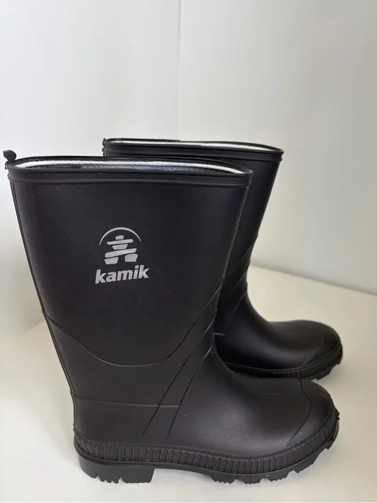 Kamik Black Waterproof Rubber Rain Boots Kids Size 4