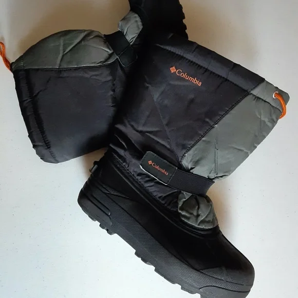 Columbia Insulated Duck Water Resistant Snow Boot