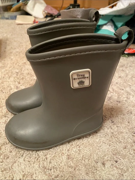 Tree grandpa toddler size 10 Gray Rain & Snow Boots