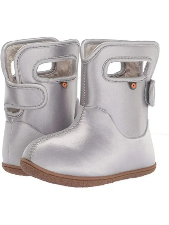 BOGS Baby Unisex Waterproof Snowboot Baby Rain Boot Metallic Silver Size 9