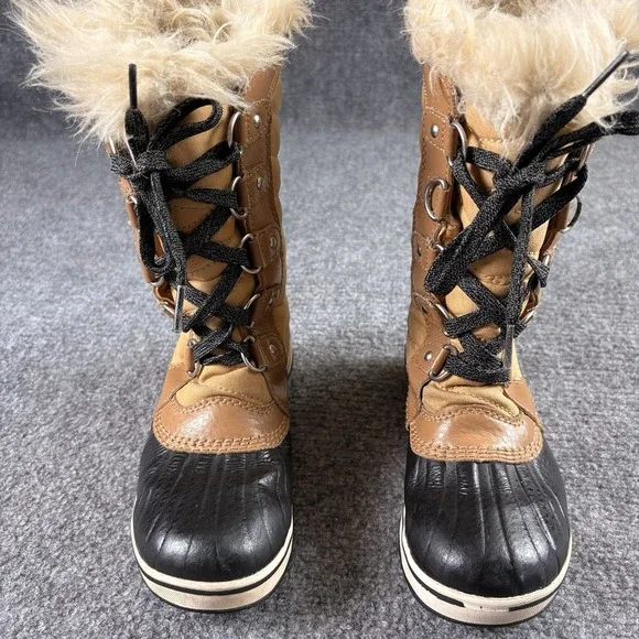 Sorel Tofino II Snow Boots Girls Youth 2 Tan Black Faux Fur Waterproof NY2419
