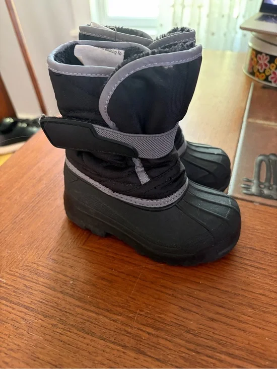 Kids Black Winter Snow Boots with Gray Trim