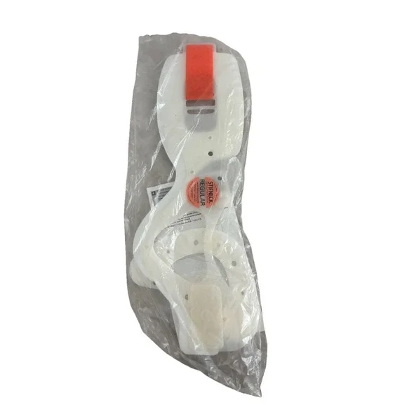 Laerdal 980500 Stifneck Regular Extrication Collar‎ Adult NEW