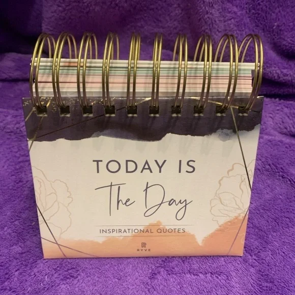 Ryve Gold Spiral Inspirational Quote Daily Calendar New