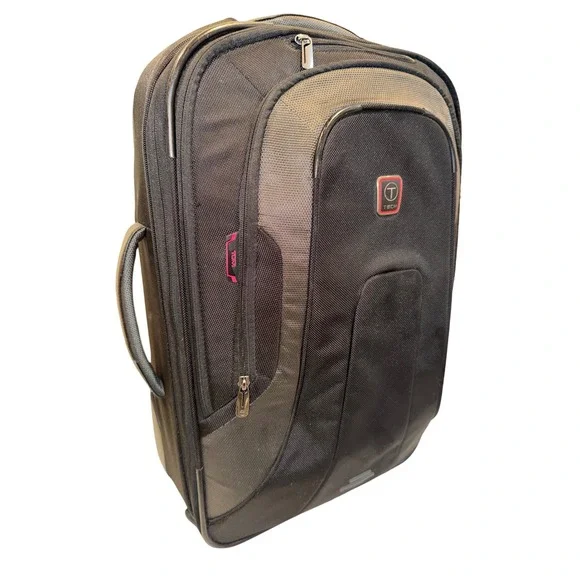 Tumi‎ T-Tech Presidio Mason Wheeled Medium Trip, 24