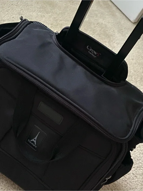 Travel Black Rolling Carry-On Bag