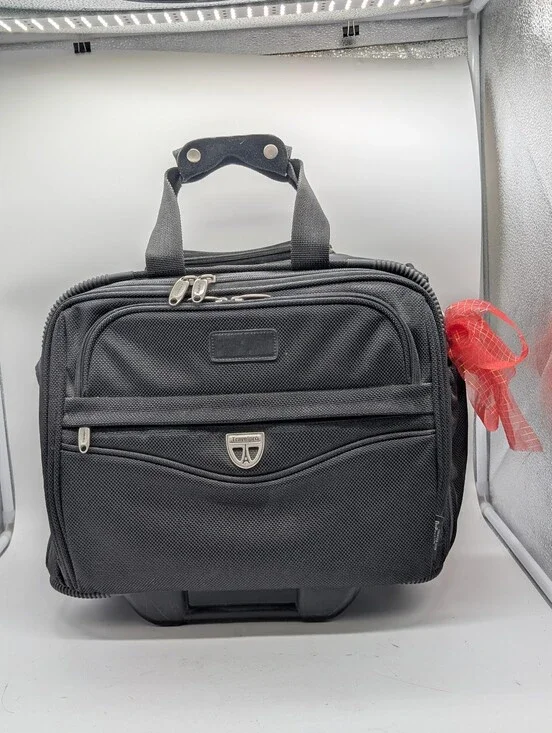 Travelpro FlightPro 3 Rolling Briefcase Bag | Black Carry-On Pilot Tote
