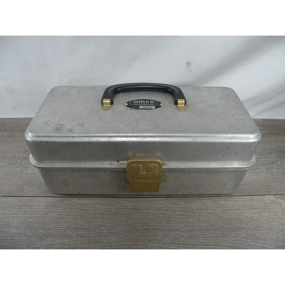 Vintage UMCO 102A Aluminum Cantilever Tackle Box Fishing Equipment Made in USA