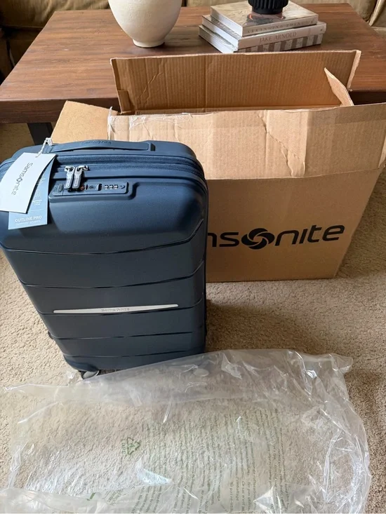 Samsonite OUTLINE PRO GLOBAL CARRY-ON SPINNER