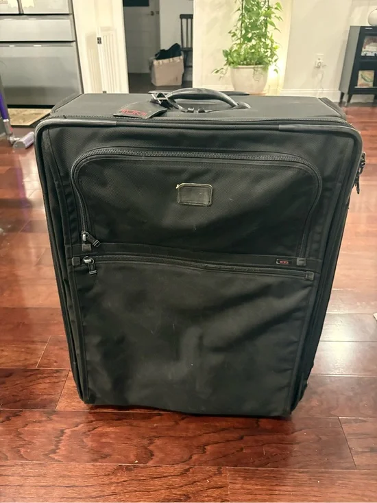 Tumi Black Rolling Expandable Travel Bag 26