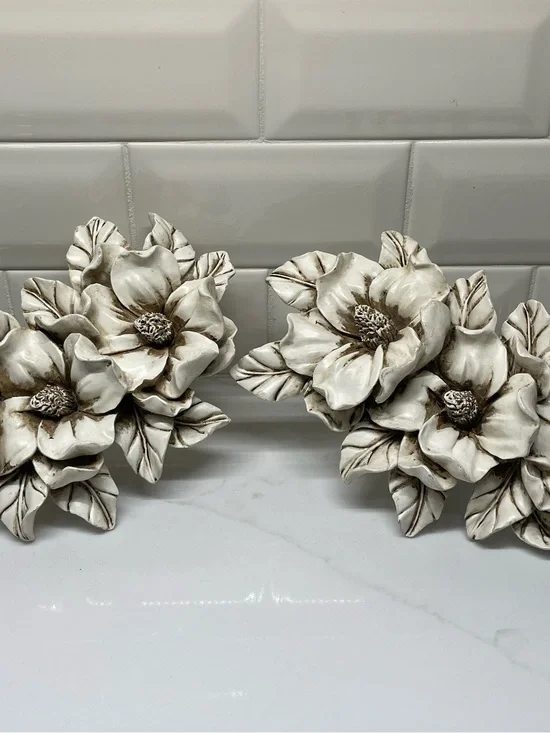 Door Decoration/Shelf Decor Flower/Floral Accent to any Style, Room, Space solid