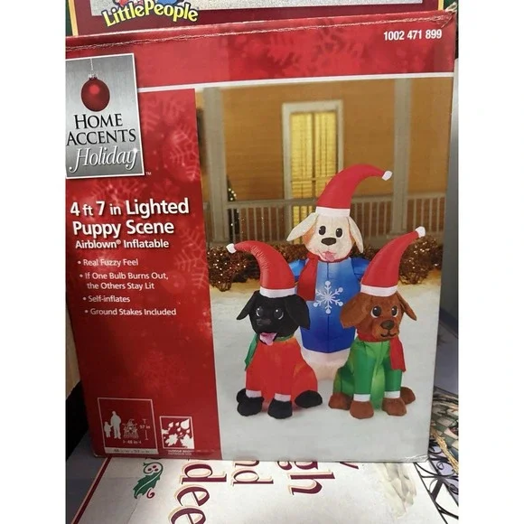 Christmas Home Accents 4 ft 7 in Plush Lab Puppy Scene Airblown Inflatable