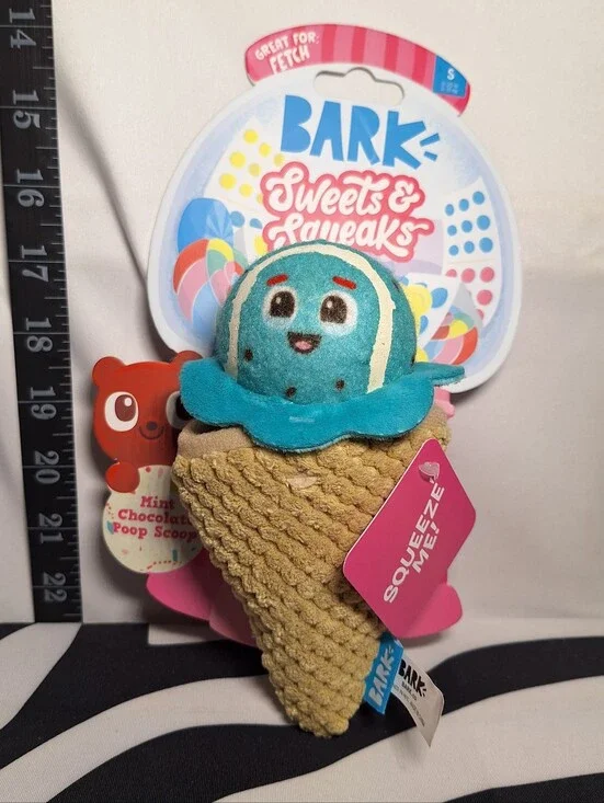 NWT Bark Mint Chocolate Poop Scoop Dog Toy S