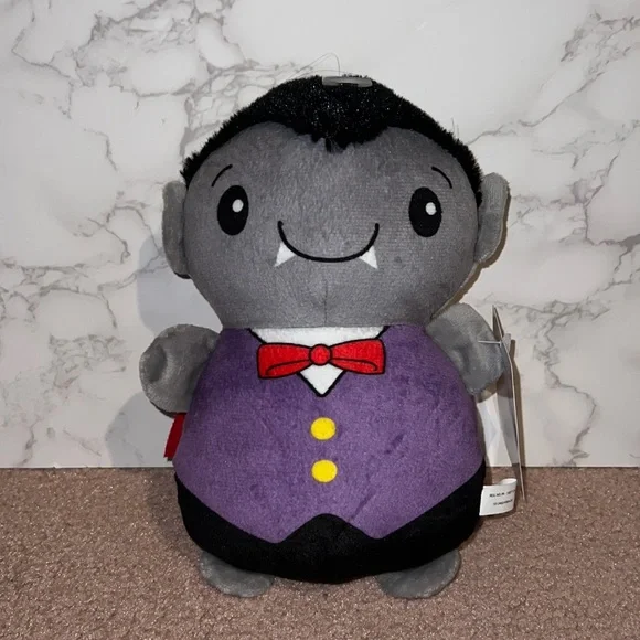 NWT 8” squeaky vampire Dog plushie toy