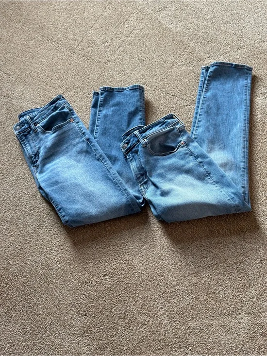 BUNDLE AMERICAN EAGLE Light Wash Blue Straight Leg Jeans