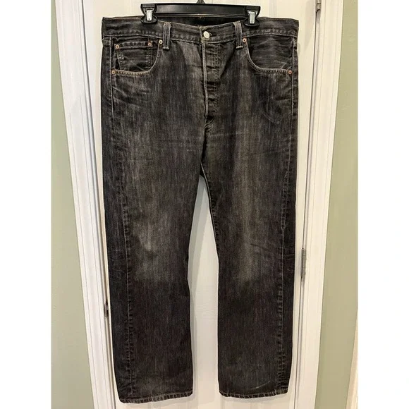 Levis 501 Jeans Button Fly 39x32 Black Wash Faded‎ Black Batwing Irregular 36x30