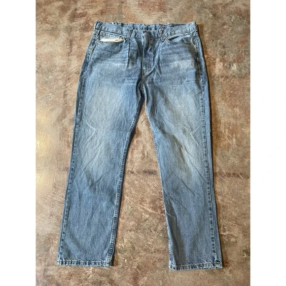 VTG‎ Levi's 514 Slim Straight Leg Leather Patch Light Blue Denim 38W x 30L *