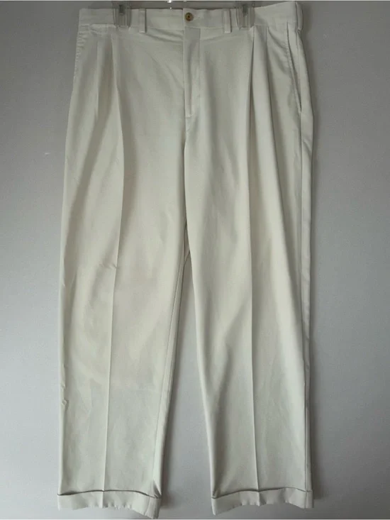 Title 428:  Callaway CTech Golf Pants Men’s 36x32 White Performance Stretch