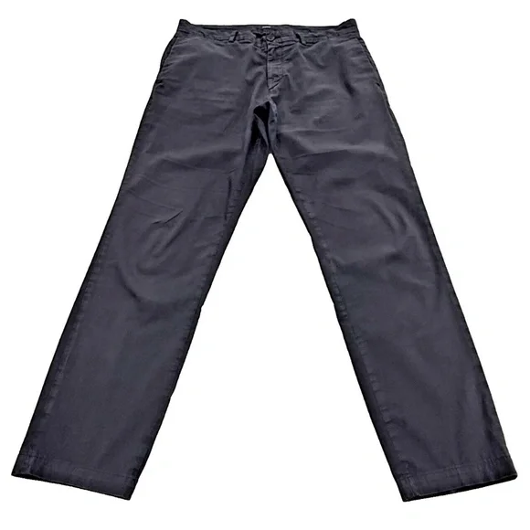 Theory Men's Chino‎ Flat Front Pants; Navy Blue; Size 33 x 30