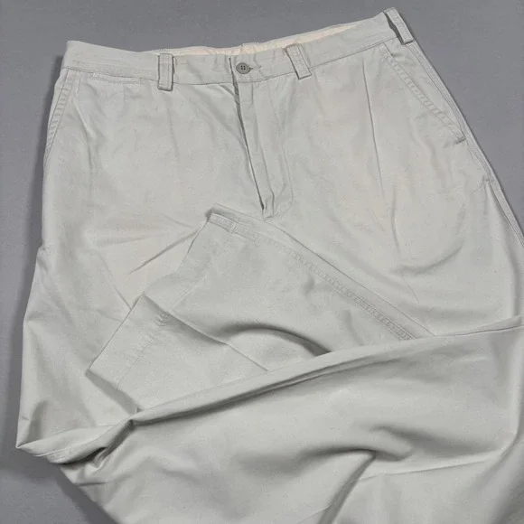 LL Bean Chino Pants Mens 38x34 (fits 37) Stone Khaki Cotton Twill Flat Front