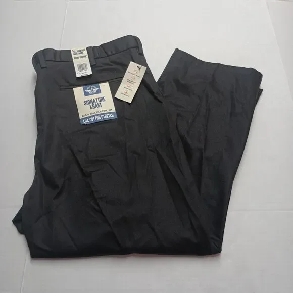Dockers Signature Khakis Men's 48x29 Black Straight‎ Leg Stretch Classic Fit