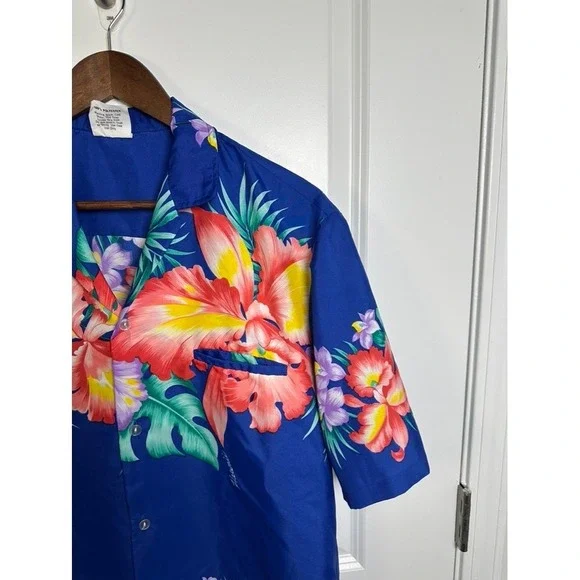 Royal Creations Hawaii Mens Blue Tropical Floral Hibiscus Shirt Size Medium