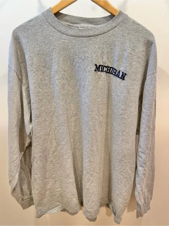 MICHIGAN Steve & Barry’s Y2K Embroidered Long Sleeve Shirt