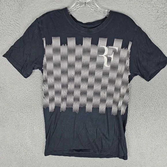 Nike T-Shirt Mens Small Black Roger Federer RF Graphic Athletic Cut 876516-010