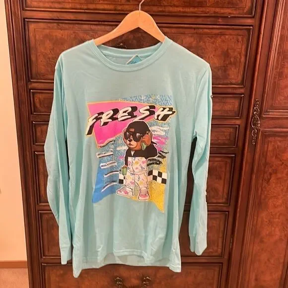 NWT BaileyApparel mens tee shirt