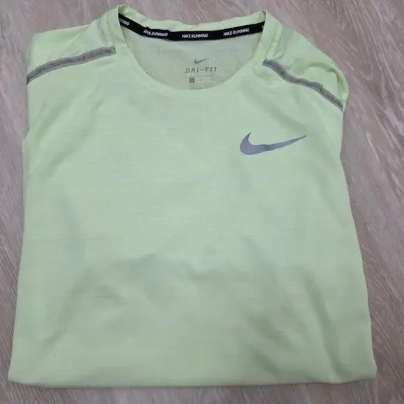 Men's Nike Running Dri-Fit Size Large