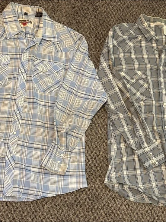 Bundle Of (2) Western Style Button Up Shirts w/Pearl Snaps-Lg