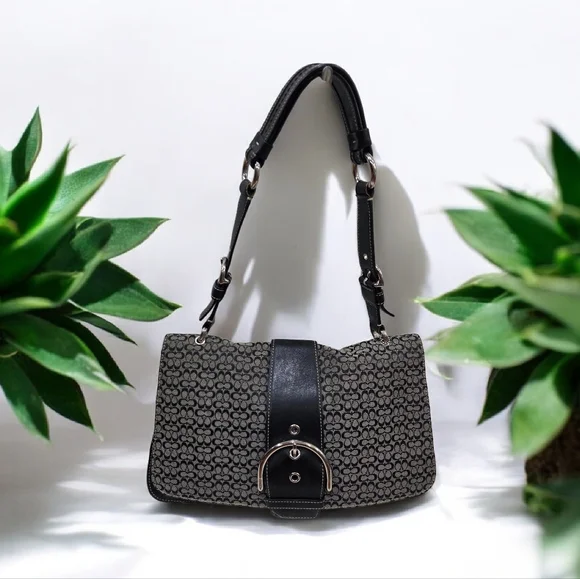 🖤▪️Coach▪️ Y2k VINTAGE Kelly SoHo Signature Shoulder Bag Buckle Flap Closure