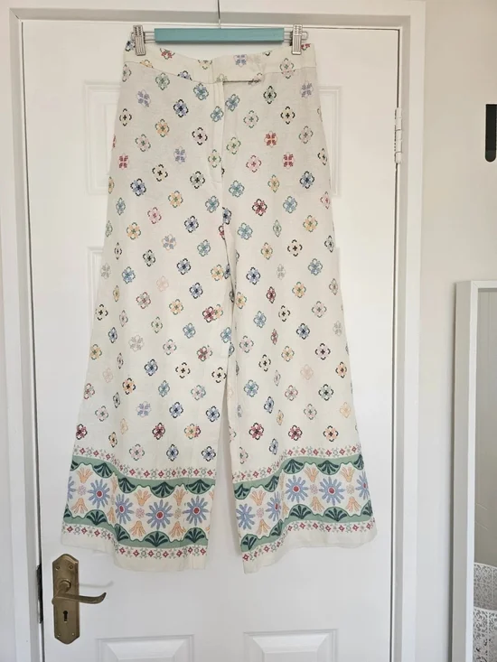 Zara White Wide-Leg Embroidered Border Pants - Multicolor Floral Motif