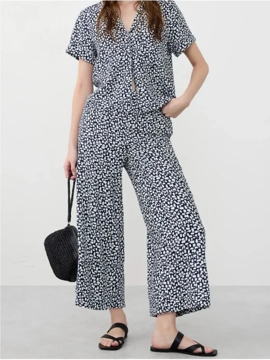 Banana Republic Linen Button Up Anyday Wide Leg Crop Matching Set