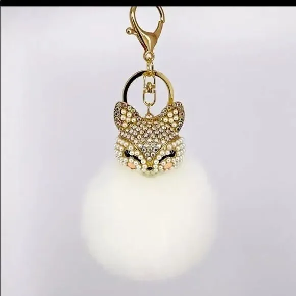 WHITE CRYSTAL/PEARL FOX POMPOM KEYCHA…‎