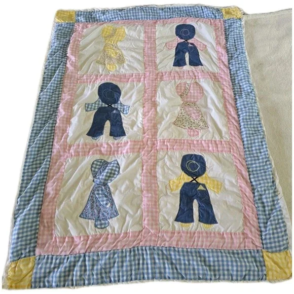 Vintage Handmade Sunbonnet‎ Sue and Overall Bill Baby Quilt Stains Cutter 33x46