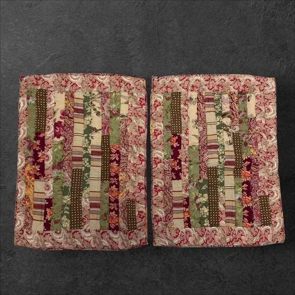 2 Pottery Barn Patchwork Quilted Pillow Shams‎ Set Red Floral Paisley Standart