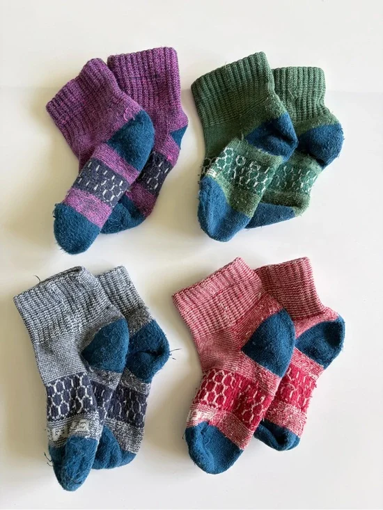 Bombas Toddler Quarter Socks 4 Pairs Ages 1-3 Size 5-7.5T Blue Green Red Purple