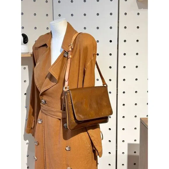 Louis Vuitton Women Pre-Loved Bag Very Good Condition