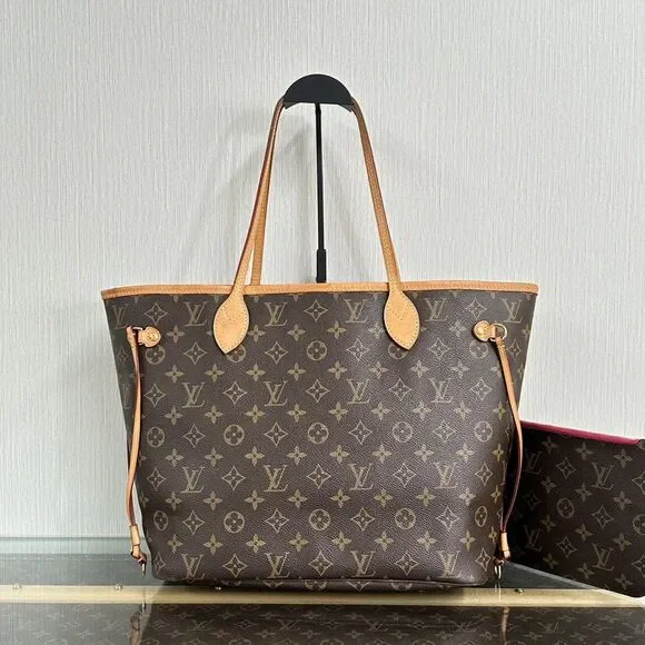 Louis Vuitton Women Pre-Loved Bag Very Good Condition
