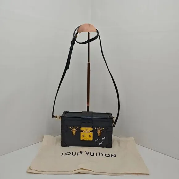 Louis Vuitton Women Pre-Loved Bag Very Good Condition