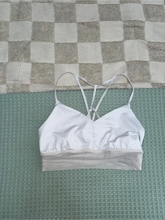 Alo Yoga Lavish sports bra size L