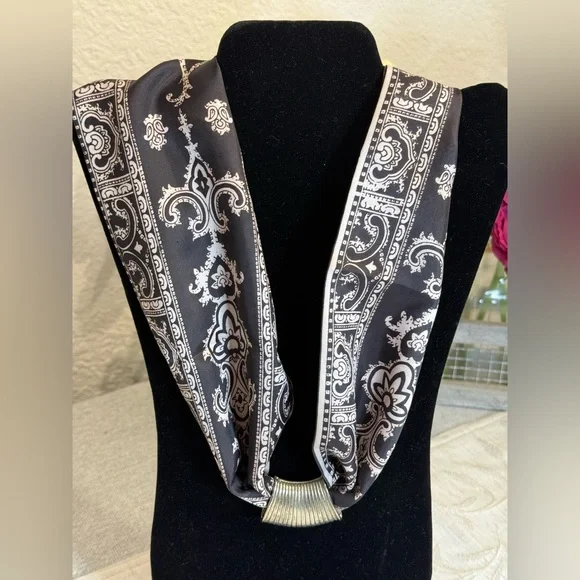 Ladies 41 x 5 fleur-de-lis neck or purse scarf. Brownish‎ Black with White/Gray