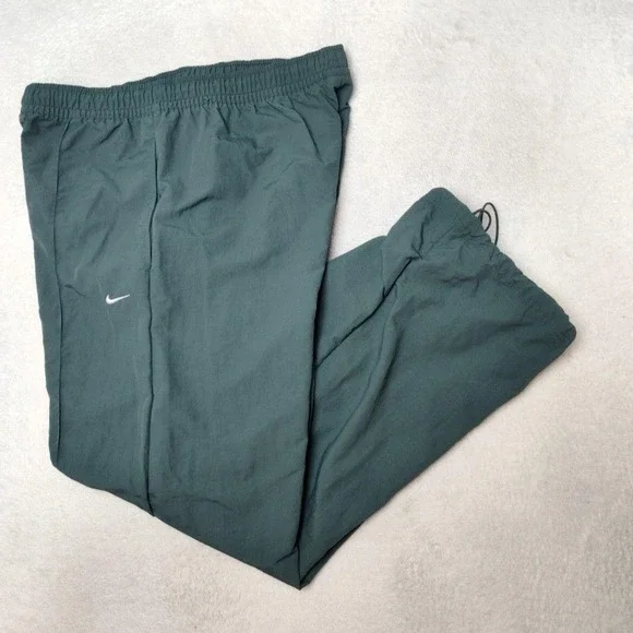 Nike Jogger Pants Womens L Green Sports Everything Nylon Jogger Pockets FQ3588
