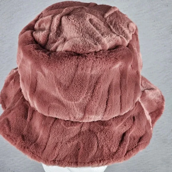 Nike Bucket Hat Womens Small Nike Apex Faux Fur Plush HF7194-218