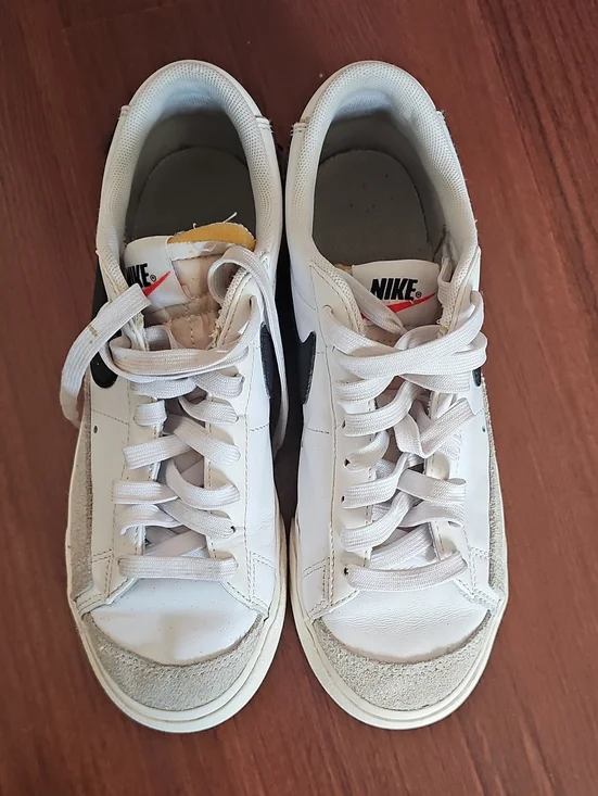 Nike White and Black Low-Top Sneakers with Gray Suede Toe